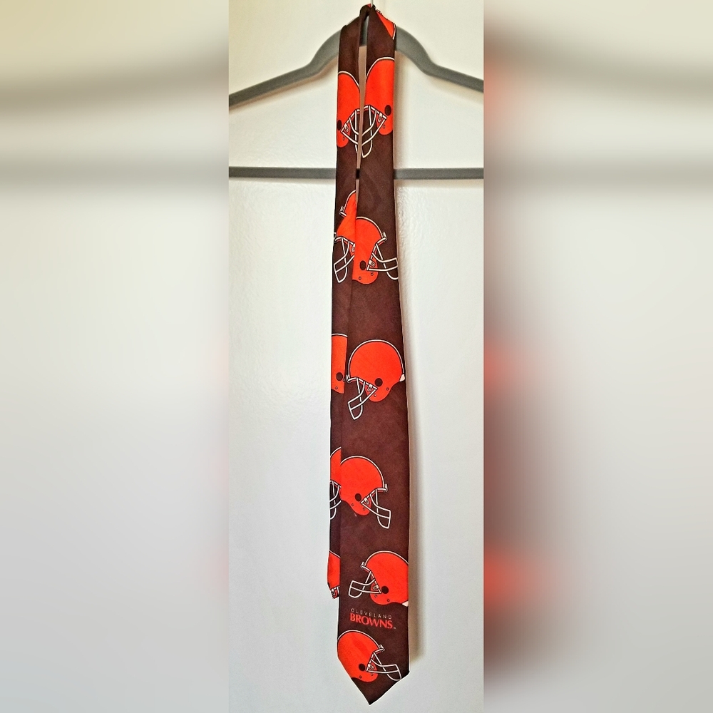 Vintage Ralph Marlin Cleveland Browns tie